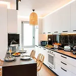 فيلة Paparouna غينادي