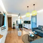 Paparouna Villa *